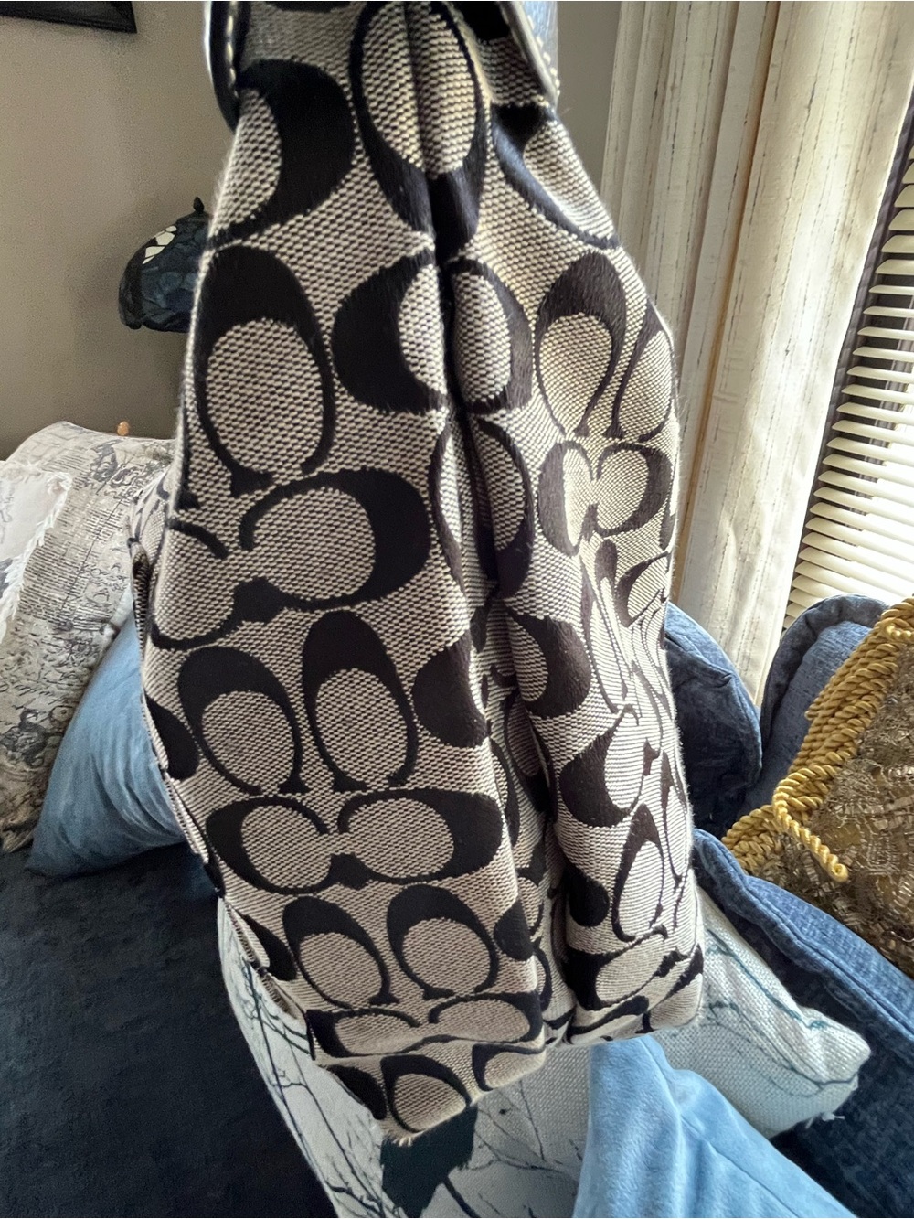 Coach Vintage Y2K Signature Hobo Shoulder Bag, EUC like New 🩶🖤 - Picture 13 of 13